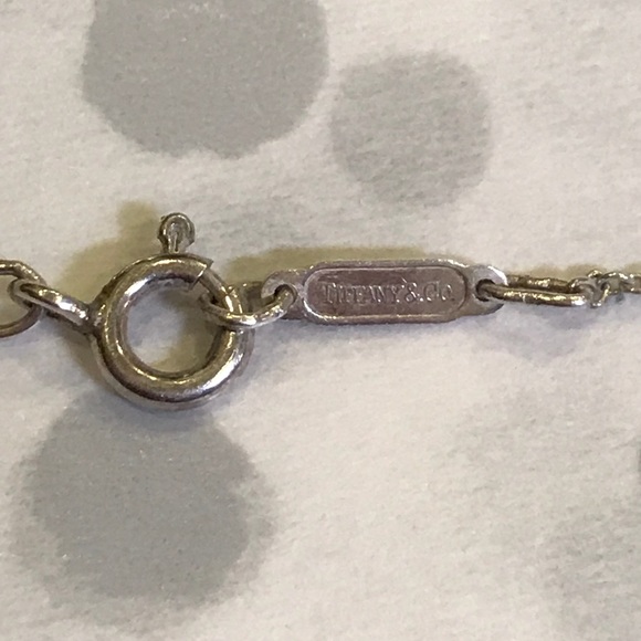 Rare Vintage Tiffany & Co Puff Heart Necklace ✨ - Picture 2 of 8